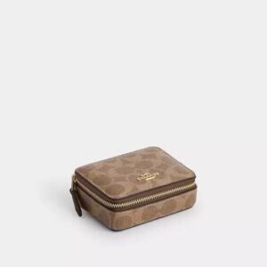 NWT Coach Weekly Pill Box In Signature Canvas